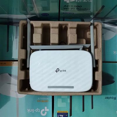 TP-Link Archer C50 ダブルバンド 4*5dBi アンテナ付き 1200Mbps WiFi ルータ