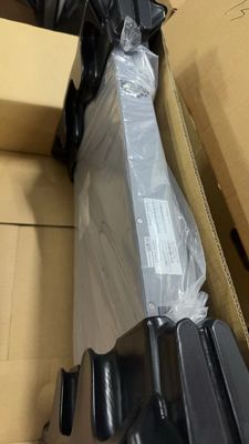 スピードネットワーク REF Juniper EX4300-48P 48x 1GB PoE RJ-45 4x 40GB QSFP ネットワーク スイッチ